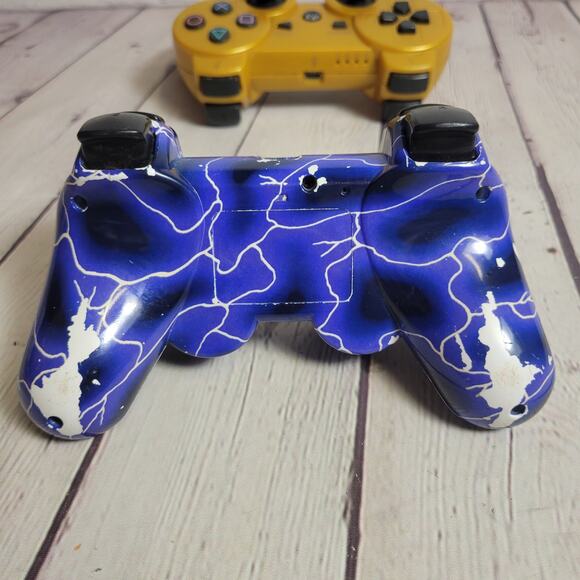 PlayStation 3 Controllers Aftermarket Wireless UNTESTED - Picture 7 of 7